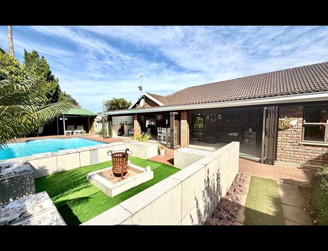 4 BEDROOM HOUSE FOR SALE IN FERNCLIFFE